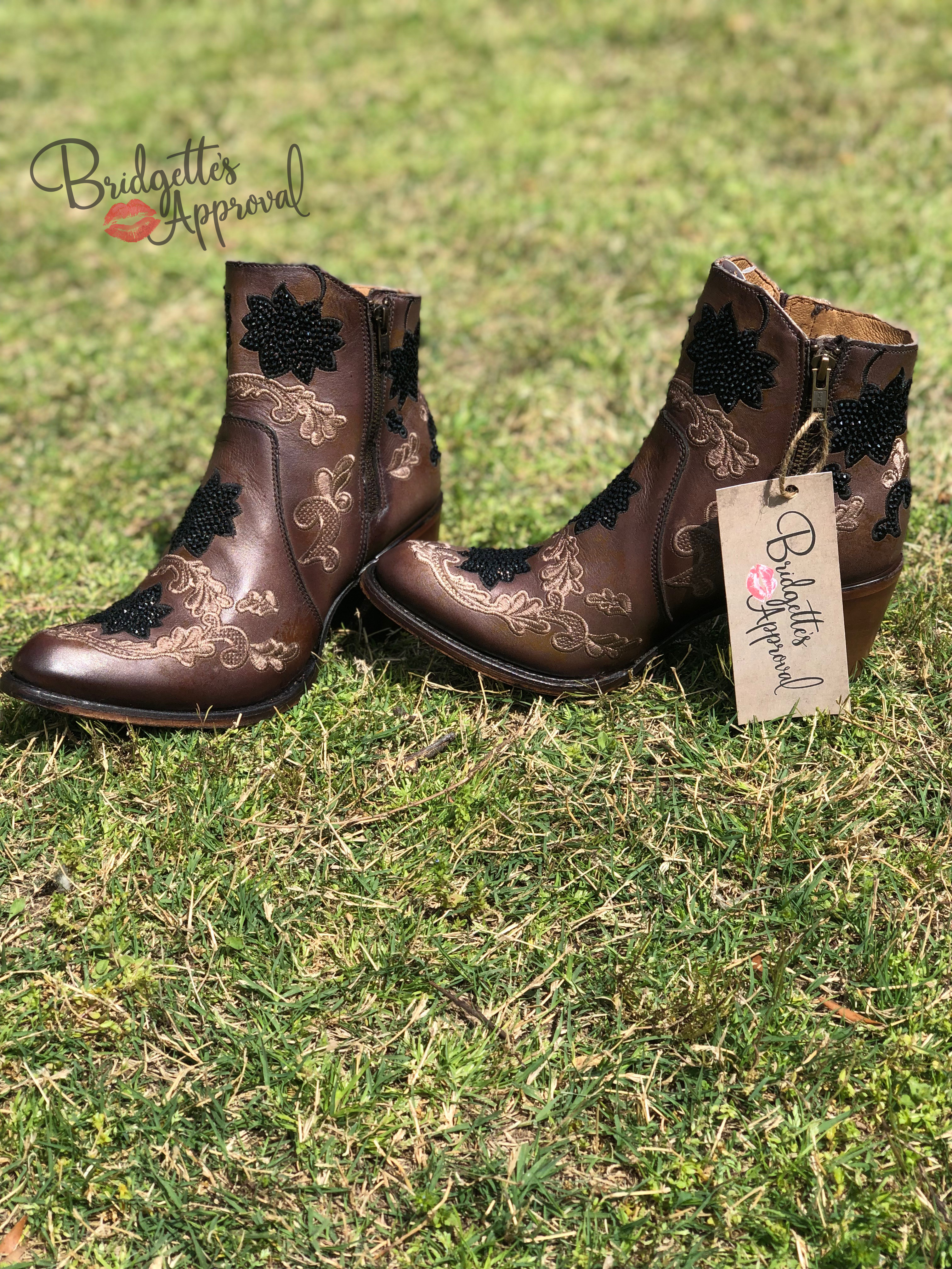 cowboy boots with swarovski crystals