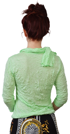CrushTee2&ScarfBACKGabi.png