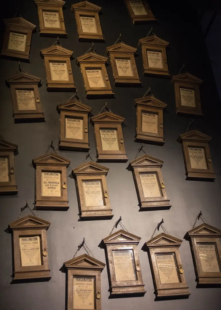 Harry Potter wedding table plan idea