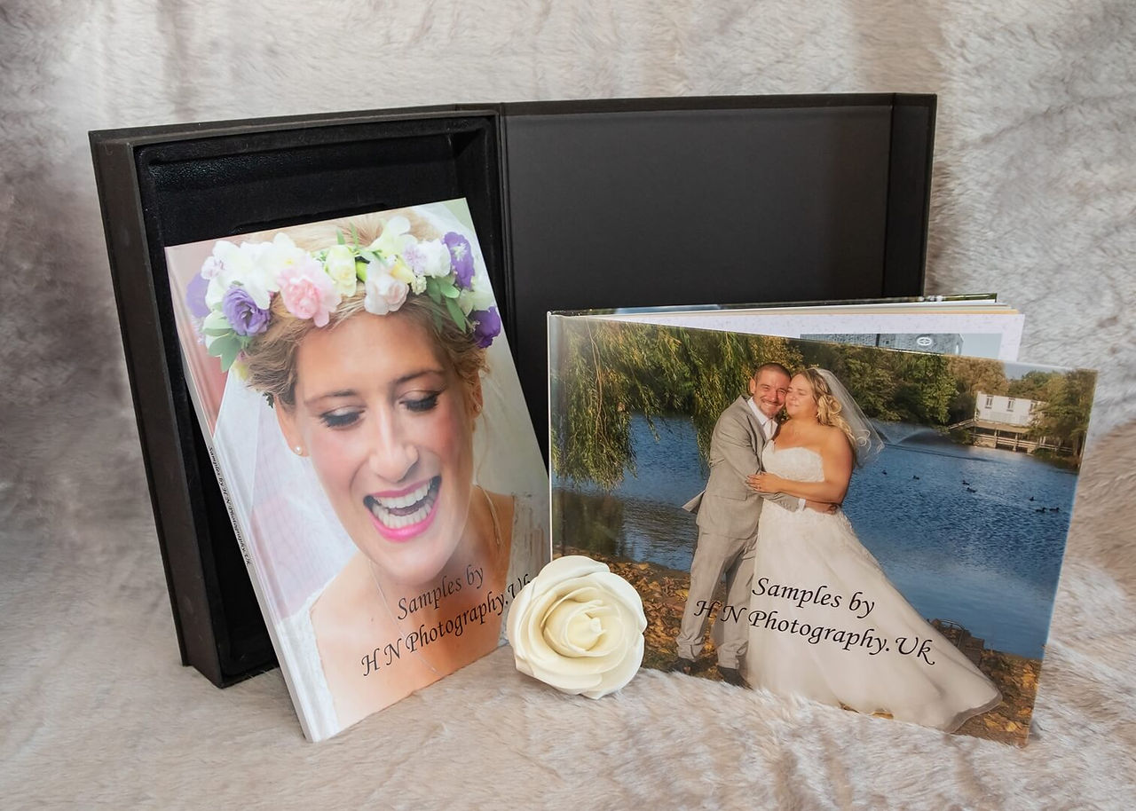 Wedding photo books and presentation box