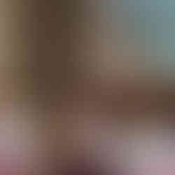 Beauty demonstration at the DIY wedding fair