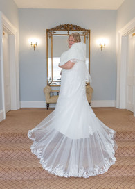 Bride shows off her soft and loaty detachable train at The Fennes