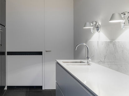 What is a Full Height Backsplash, and Does it Work in Your Space?