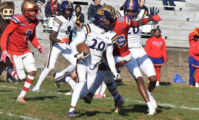 FKD THANKSGIVING DAY FOOTBALL.webp