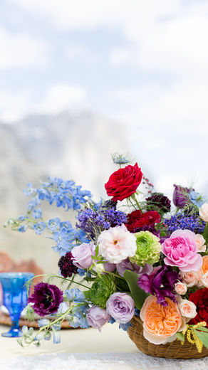 Unveiling the Language of Wedding Flowers: What Do They Communicate?