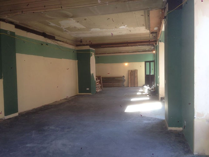 Scaffold board flooring course at Unity Grill
