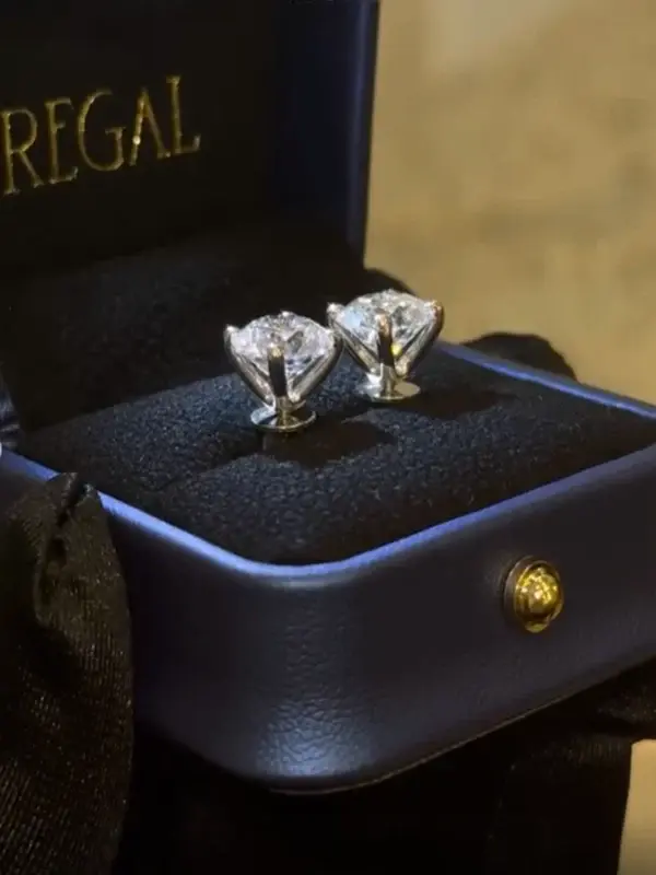 Custom Engagement Ring