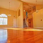 move-in-ready-with-vaulted-ceilings-tracy-ca-foto-del-edificio.jpg