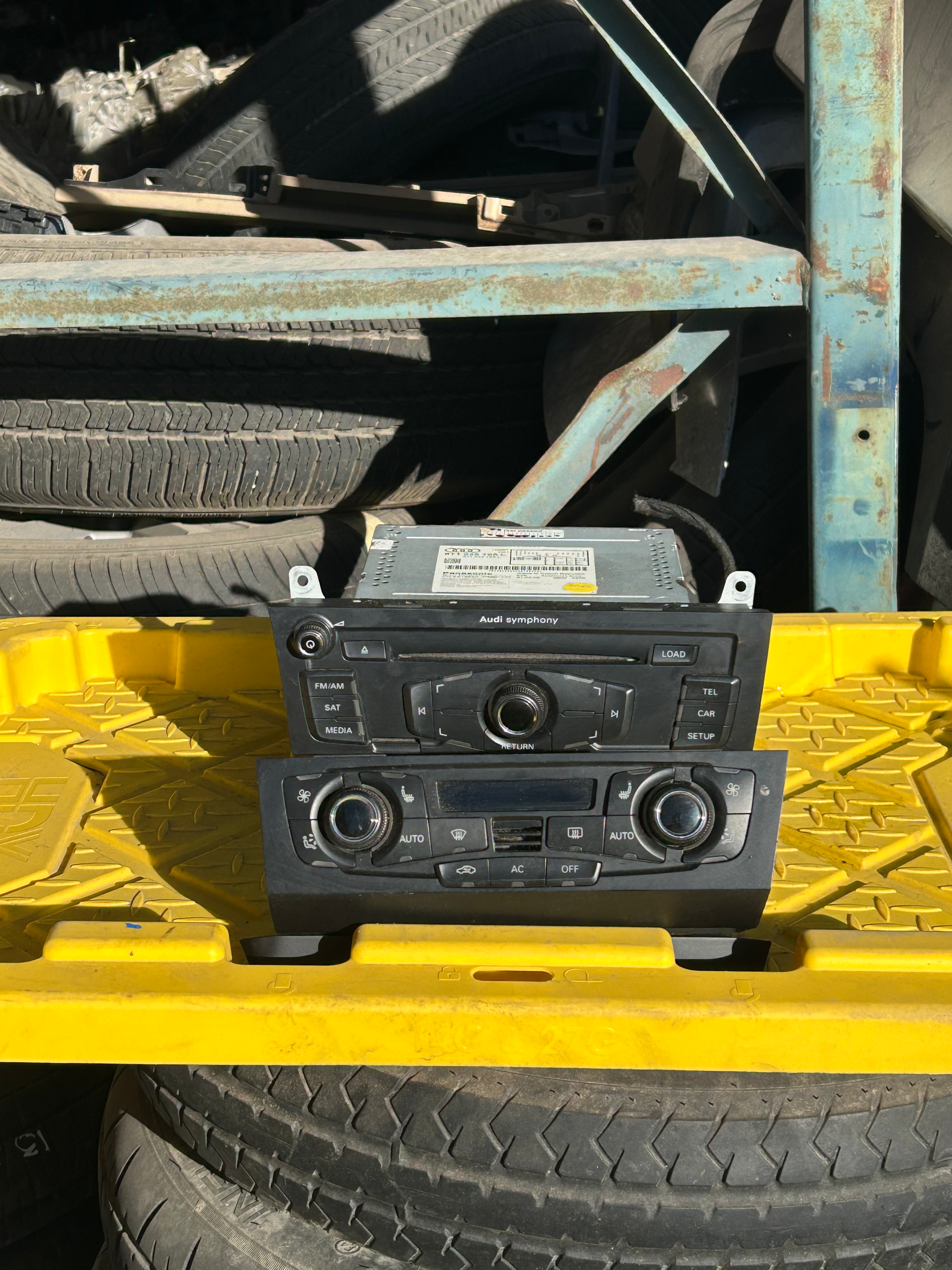 2009 Audi Q5 Radio Ac Control Unit 