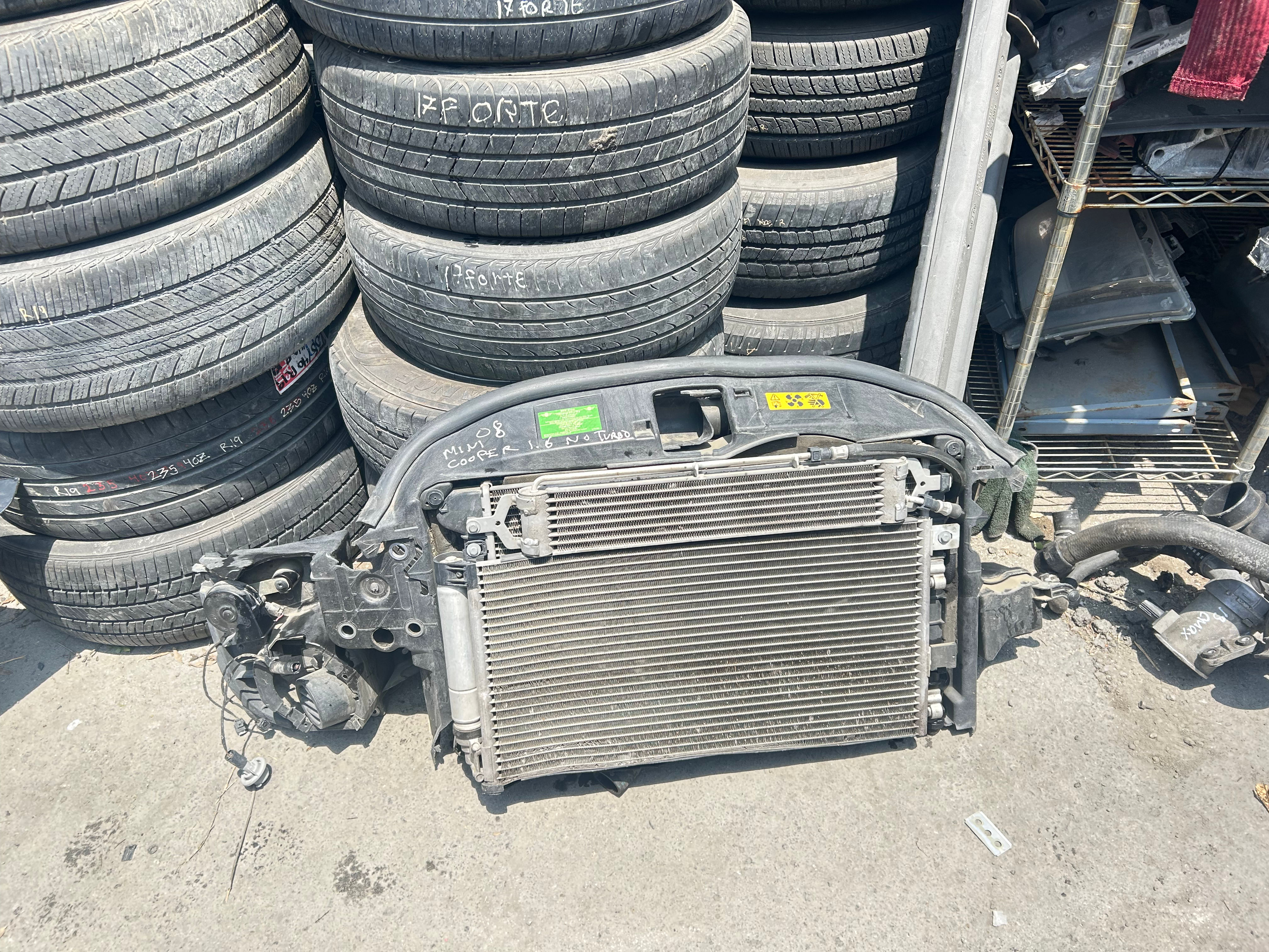 2008 mini cooper convertible radiator support