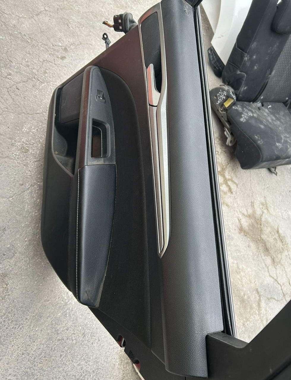 Miniatura: 2019 Ford Fusion Hybrid Right Passenger rear Door 