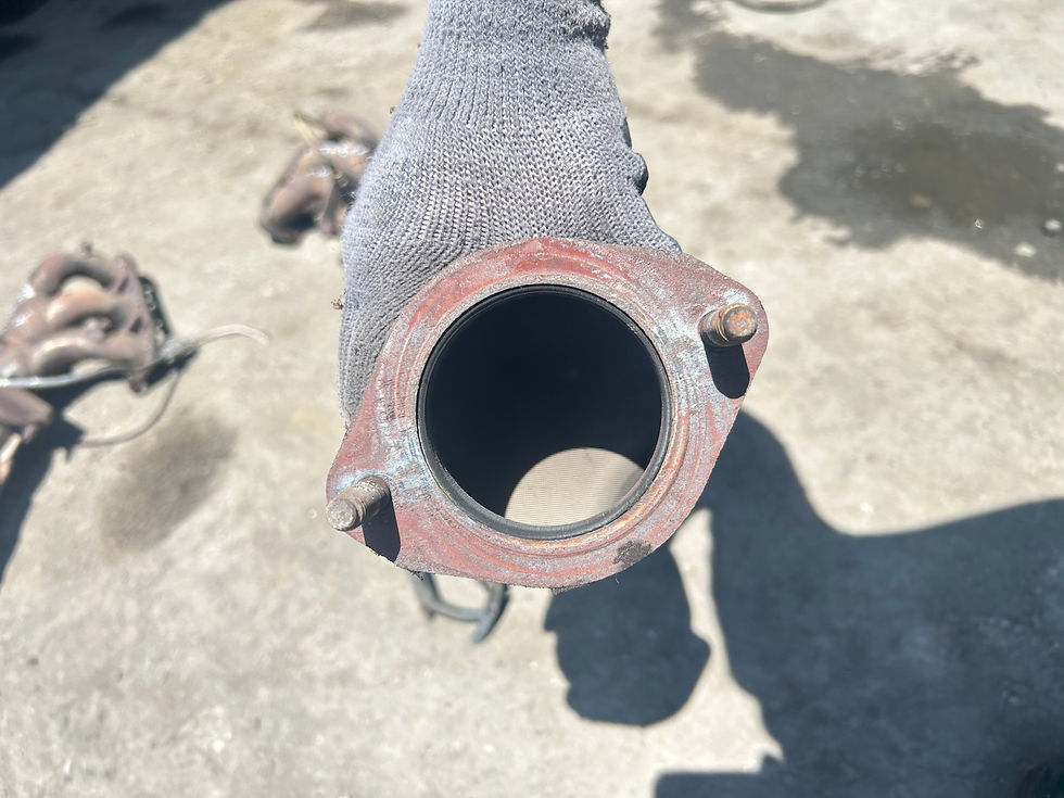 Thumbnail: 2008 Nissan pathfinder 4.0 exhaust manifold assembly 2wd