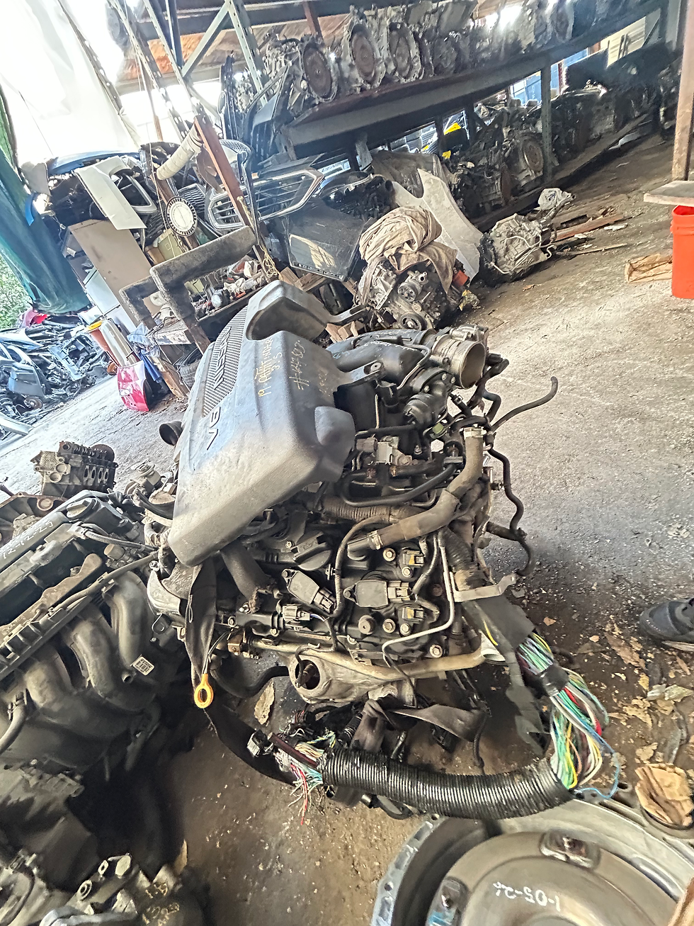 Thumbnail: 2017-2019 Nissan Pathfinder 3.5 Engine 