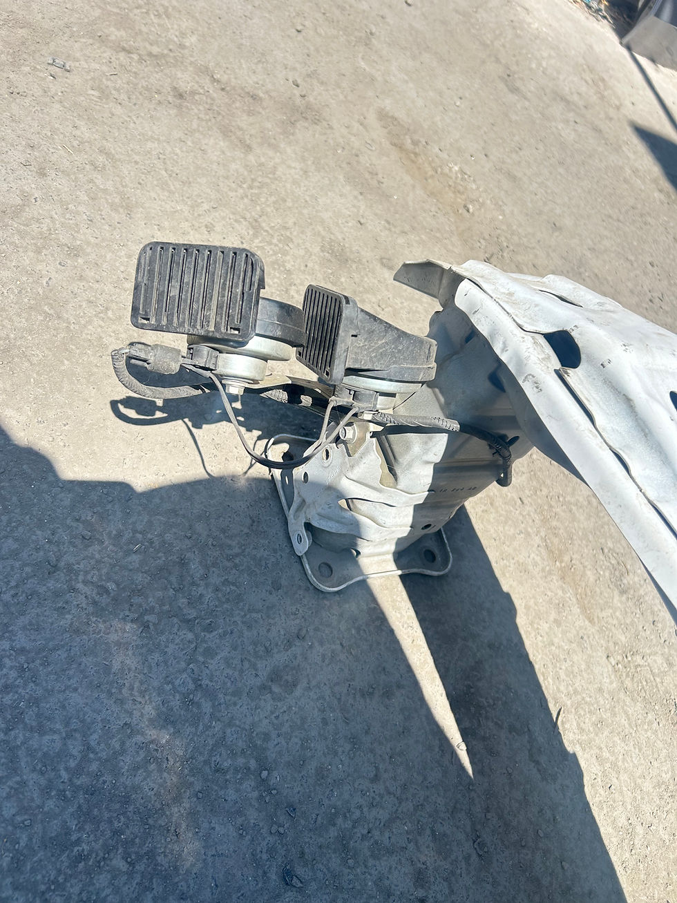 Thumbnail: 2013-2018 ford Cmax front reinforcement