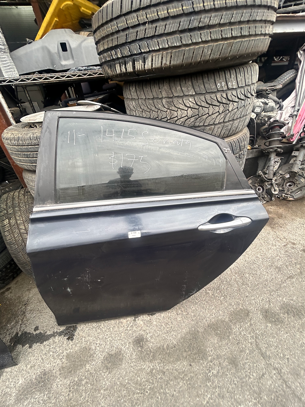 Miniatura: 2014-2015 Hyundai Sonata Turbo Left Driver Front Door $200 Left Driver Rear Door