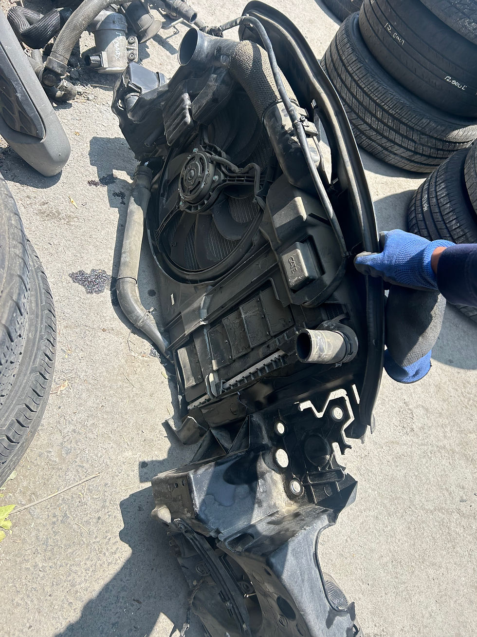 Thumbnail: 2008 mini cooper convertible radiator support