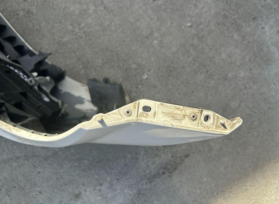 Miniatura: 2009-2011 Mercedes Benz C300 C Class Front Bumper 