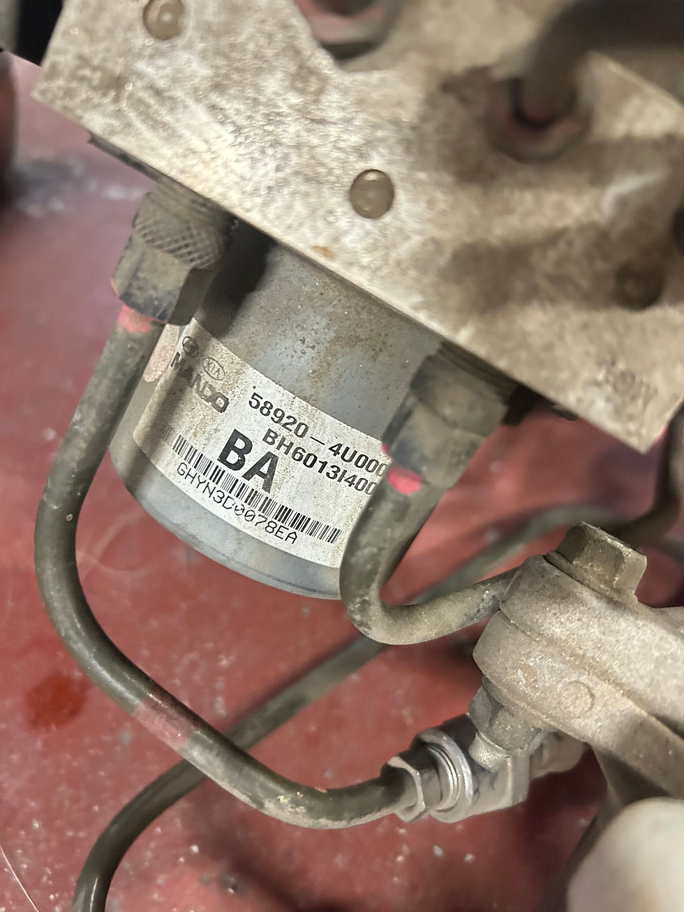 Thumbnail: 2011-2013 Kia optima 2.4 hybrid abs unit