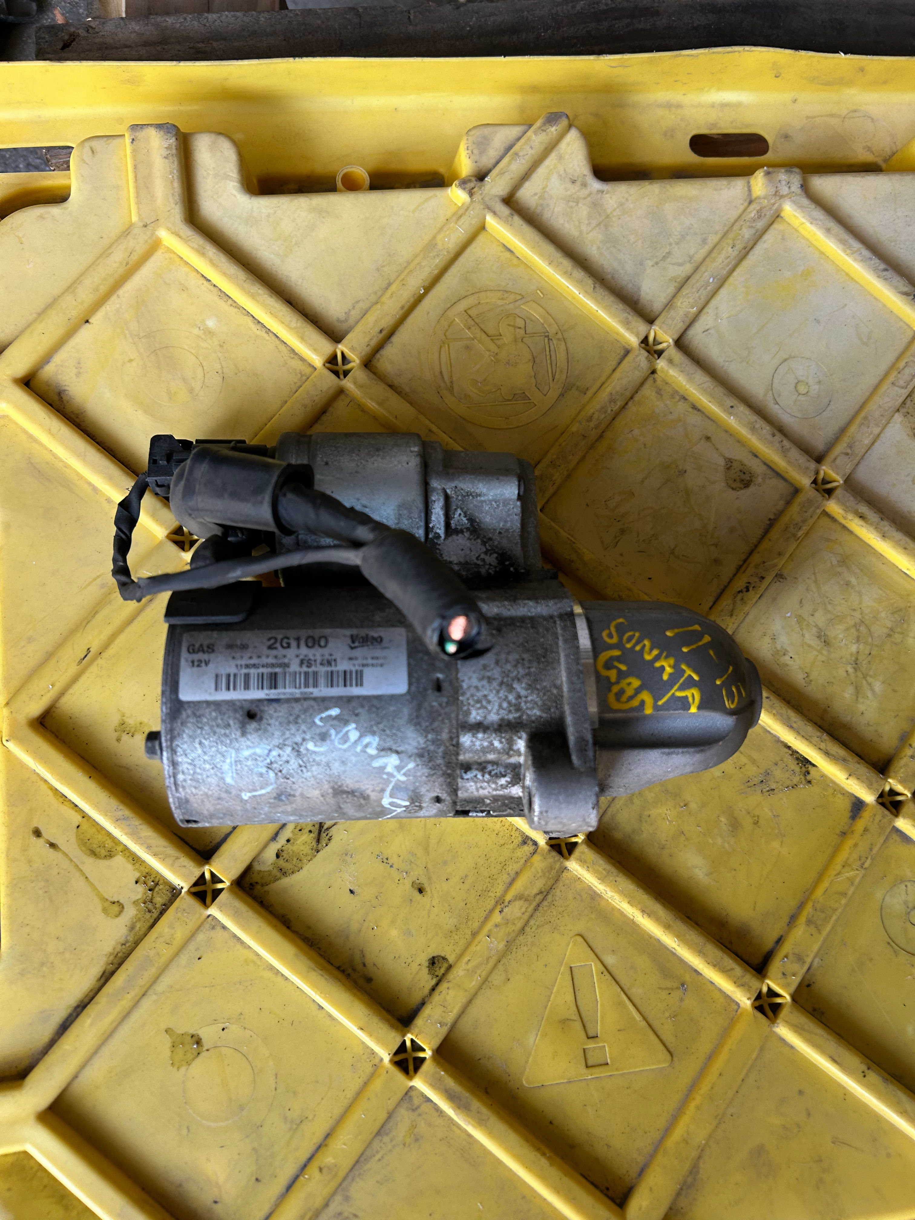 2011-2015  Hyundai Sonata starter 2.4 gas type 