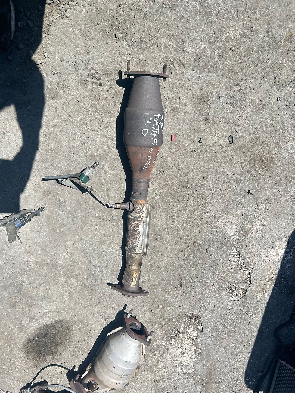 Thumbnail: 2008 Nissan pathfinder 4.0 exhaust manifold assembly 2wd
