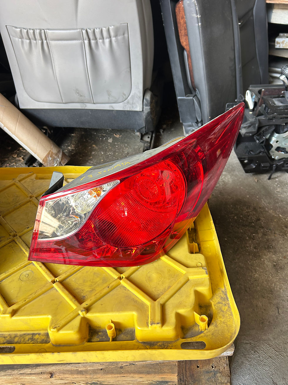 Thumbnail: 2011-2015 Hyundai sonata driver left tail light $120 right passenger tail light 