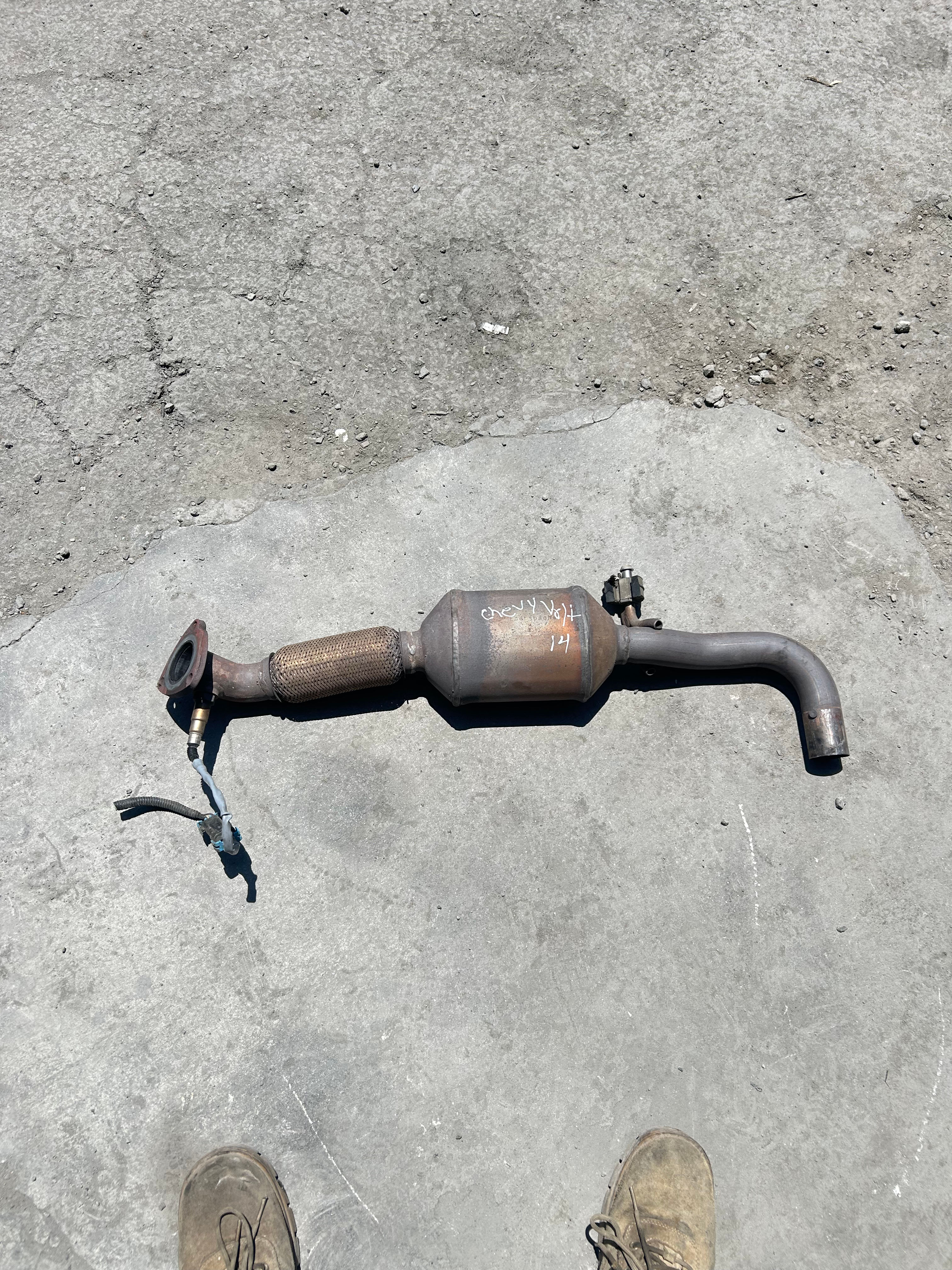 2011-2015 Chevy volt 1.5 exhaust manifold
