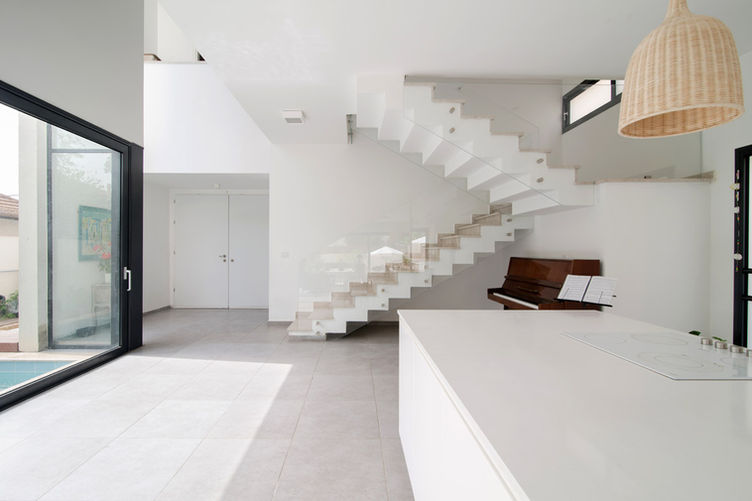 VILLA IN Nes Ziona- stairs view
