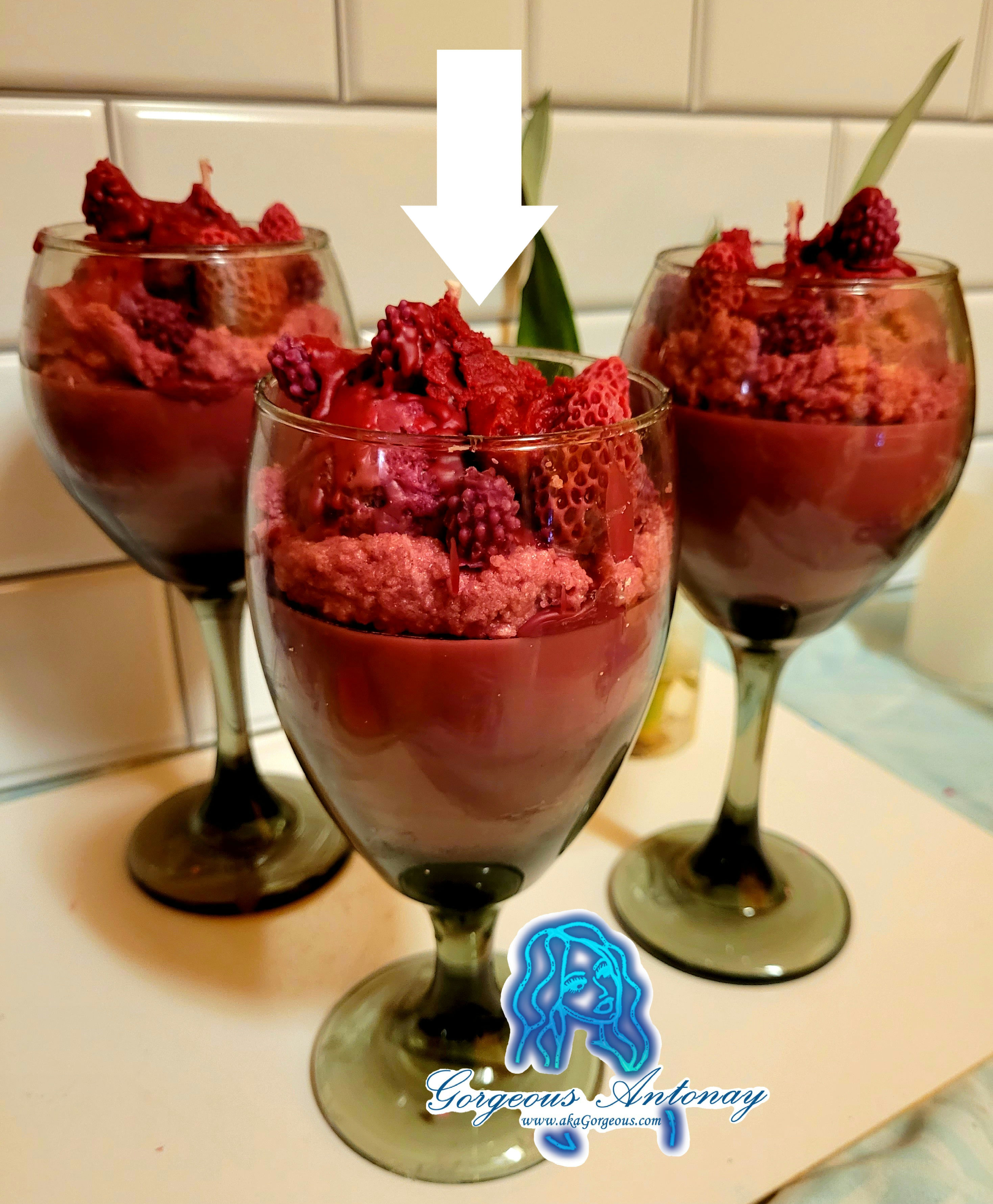 Ripe Berries & Passion Fruit Black Glass
