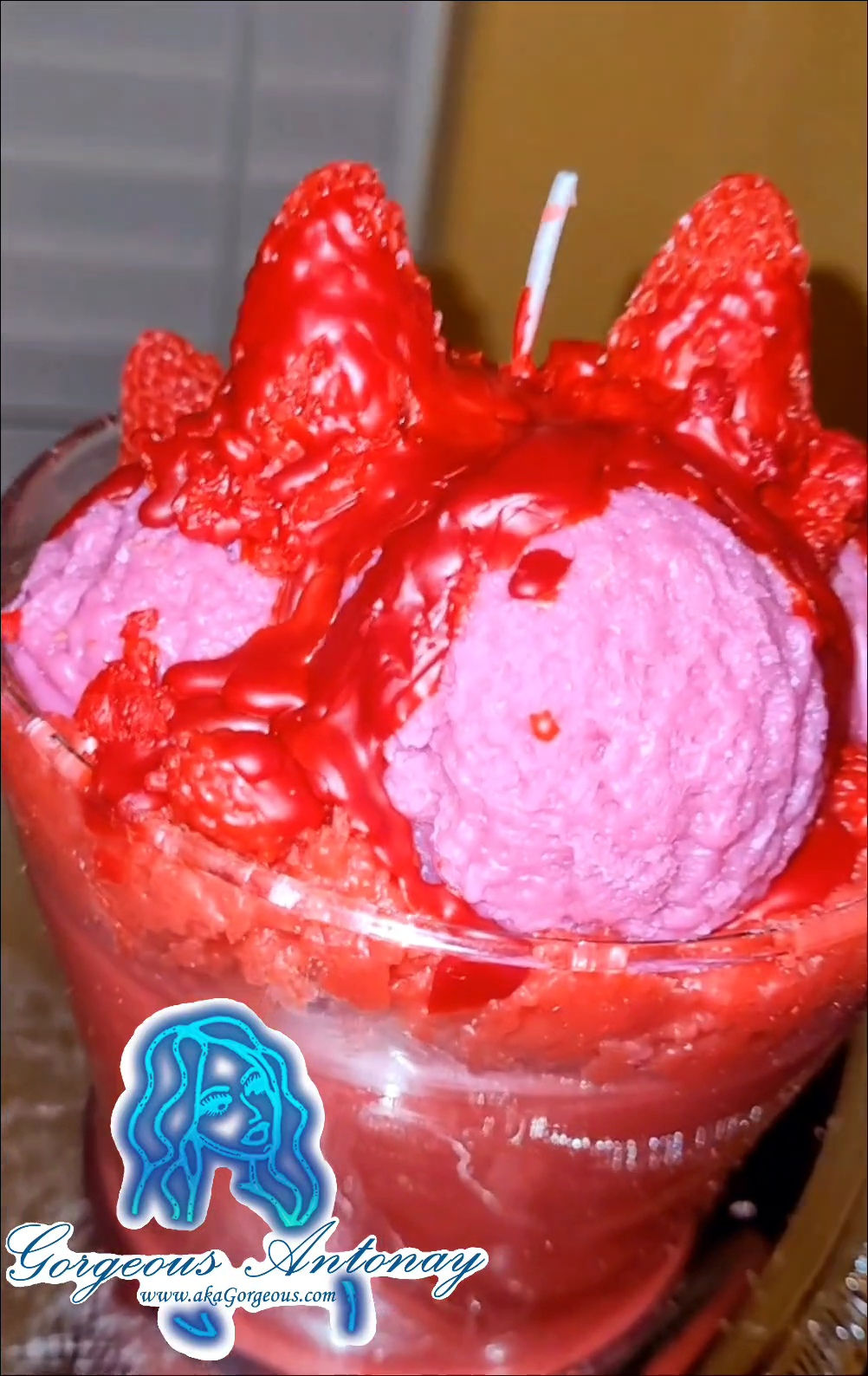 Ripe Berries & Passion Fruit Sundae Triple Scoop