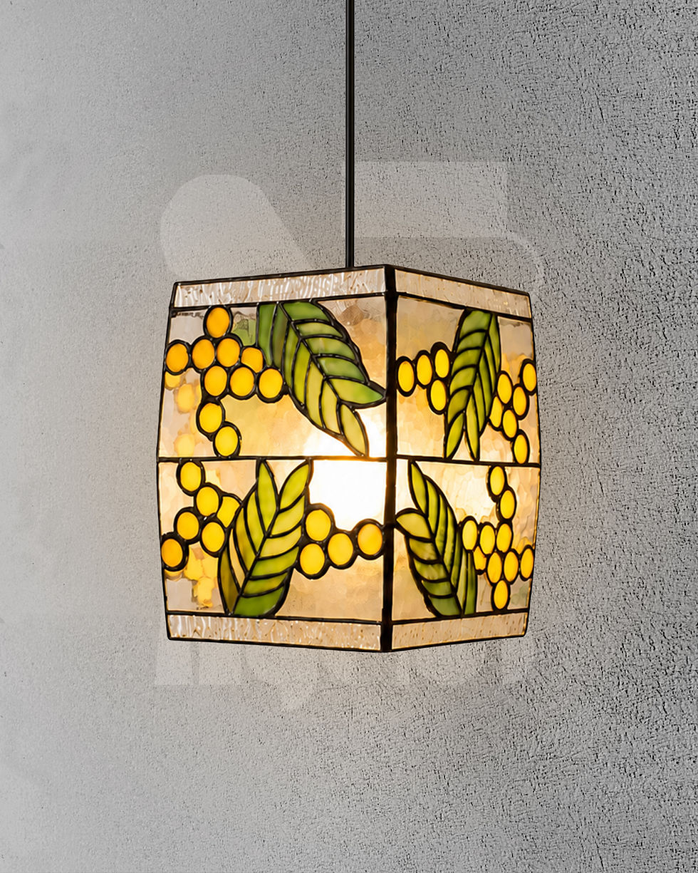 Olivine Tiffany Stained Glass Pendant Light – Vintage Botanical Hanging Lamp