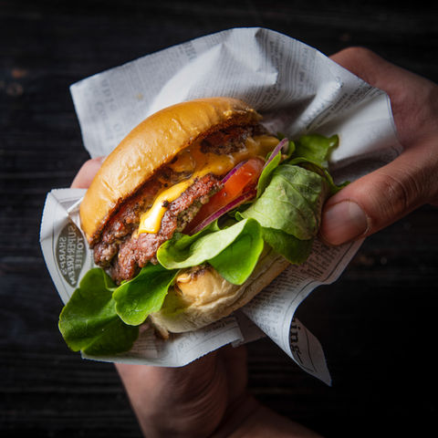 Asiatischer Burger im Restaurant in Berlin