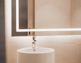 glass-6878042_1280.jpg