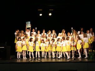 Celostátní soutěžní přehlídka pěveckých sborů Zahrada písní