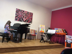 Koncert žáků - sál školy