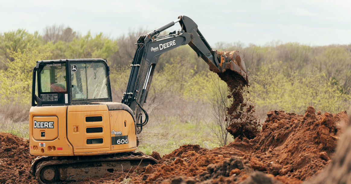 Burleson Utility Construction by Trophy Construction - Pipe Digging