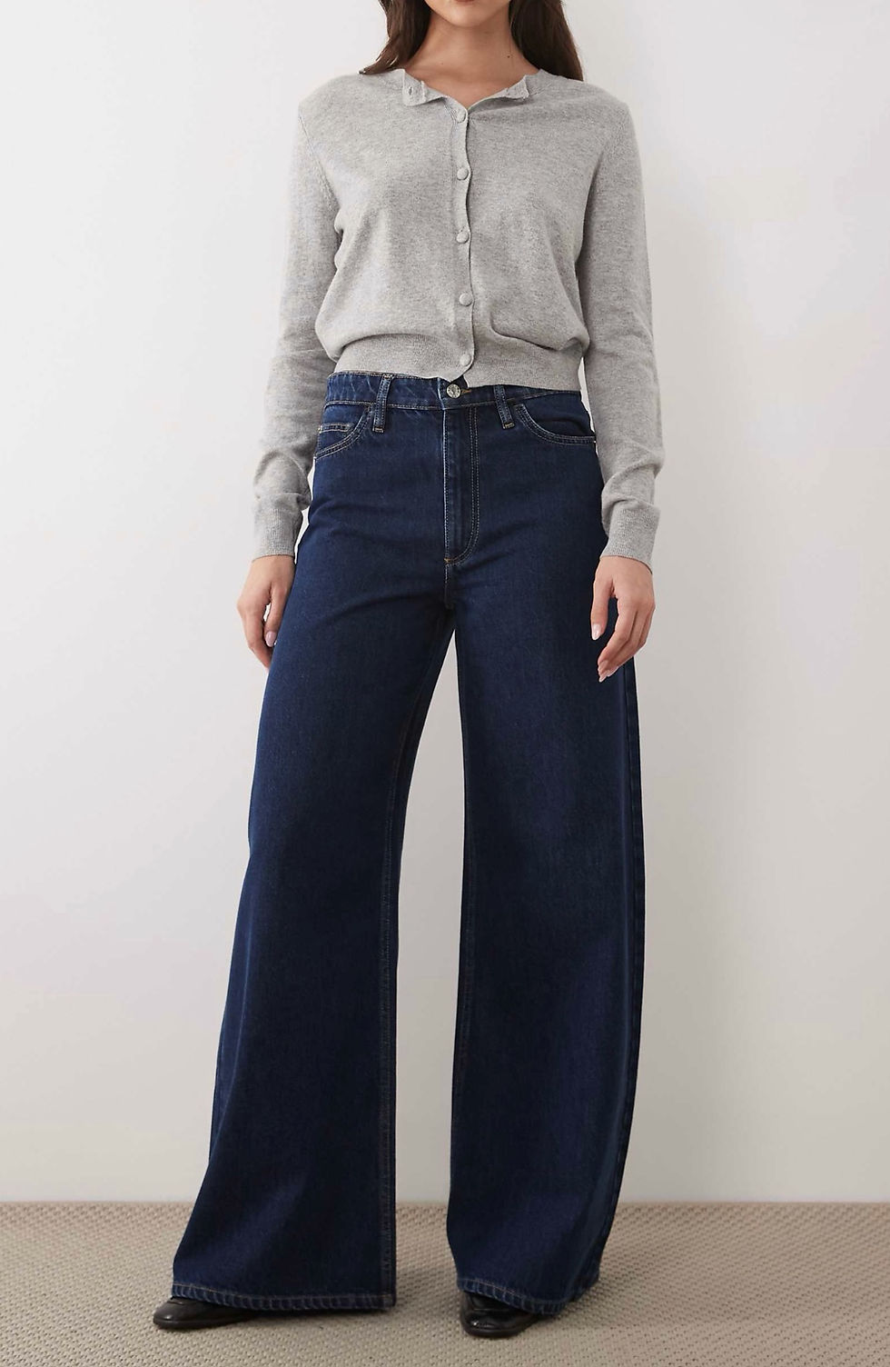 Thumbnail: Baseline baggy jeans in dark blue