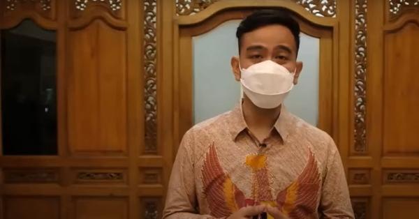 Walikota Solo Gibran Rakabuming Raka (Tangkapan Layar Zoom/Youtube Penerbit Buku Kompas)