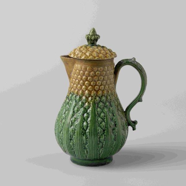Sebuah peralatan rumah tangga dari Inggris yang dibuat pada abad ke-18 dan terinspirasi dari buah nanas. (Rijkmuseum/Wikimedia Commons).