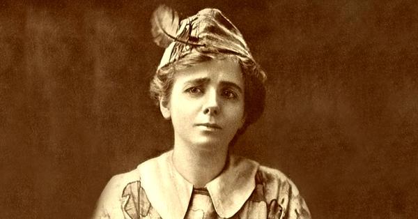 Maude Adams sebagai Peter Pan