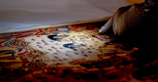 Beberapa koleksi memerlukan perawatan khusus agar tidak rusak karena perbedaan iklim. (Fernando Randy/Historia).