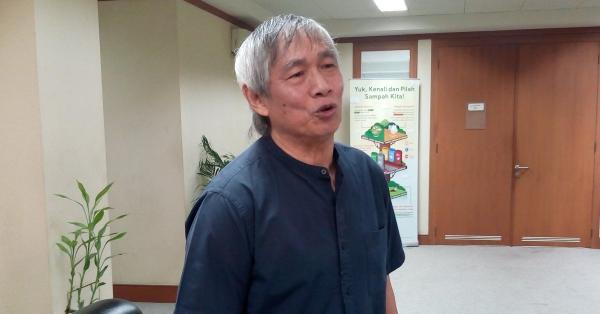 Christian Hadinata saat berkisah momen Kejuaraan Dunia 1980 (Foto: Randy Wirayudha/HISTORIA)
