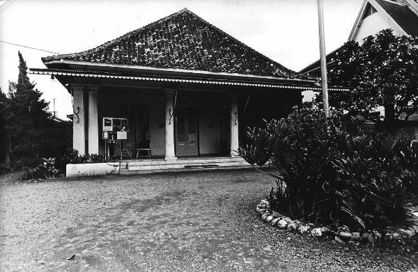 (Foto Erasmus Huis pertama | Koleksi Erasmus Huis)