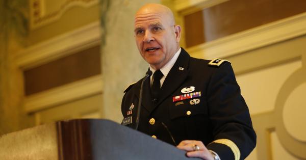 Letjen (Purn) Herbert Raymond McMaster, eks-komandan Pasukan Eagle di Palagan 73 Easting (hoover.org)