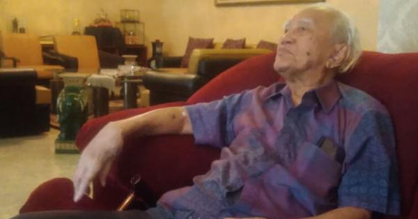 Letjen Purn. Sayidiman Suryohadiprodjo dalam wawancara terakhir dengan Historia, 29 Januari 2019. Foto: Martin Sitompul/Historia.