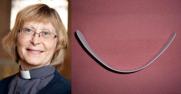 Kerah putih yang bisa dibongkar pasang