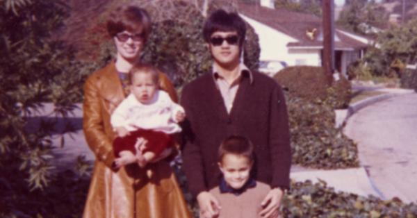 Di Amerika, Bruce Lee menemukan jodohnya sampai punya dua anak bersama Linda Emery Lee (Twitter @brucelee)