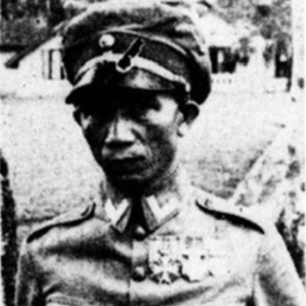 Sersan Daan Kaligis yang dipanggil Om Bintang.