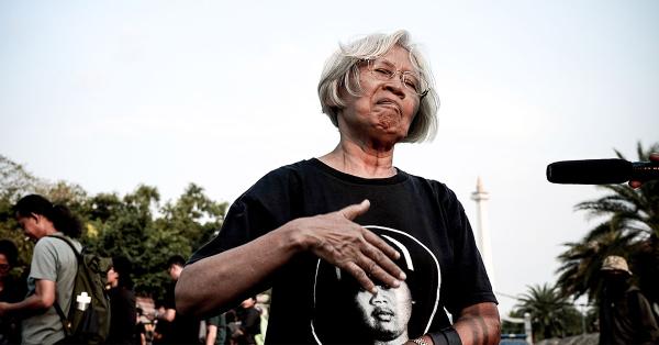 Ibunda Wawan, Maria Sumarsih tak kenal lelah menanti keadilan bagi keluarganya. (Fernando Randy/Historia).