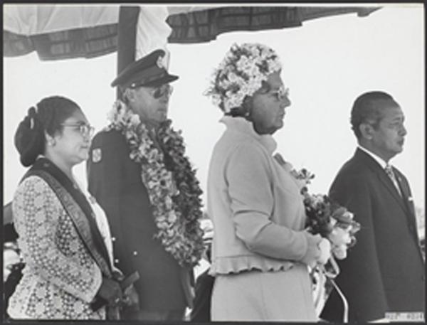 (Kunjungan kenegaraan Ratu Juliana dan Pangeran Bernhard ke Indonesia, 1971│Sumber: Wikimedia)
