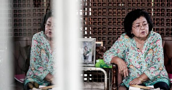 Amarawati menceritakan perjuangan Emma Poeradiredja. (Fernando Randy/Historia).